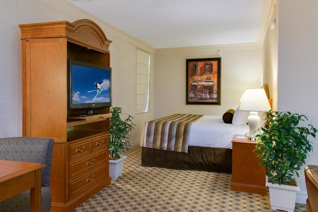 Black Knight Inn Red Deer Habitación foto